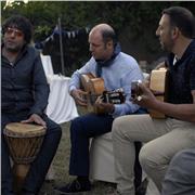 Clases de guitarra. Enamórate del instrumento. Desde técnica básica a musicalidad en distintos tipos de géneros. Flamenco, blues, jazz, canciones, improvisación